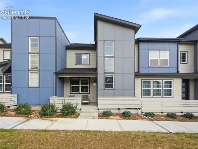 Townhouse for sale in Colorado Springs, Colorado