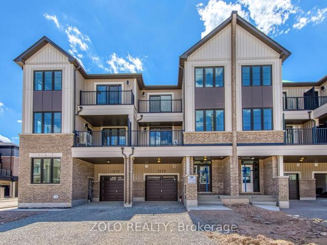 Townhouse for sale in Woburn, Ontario