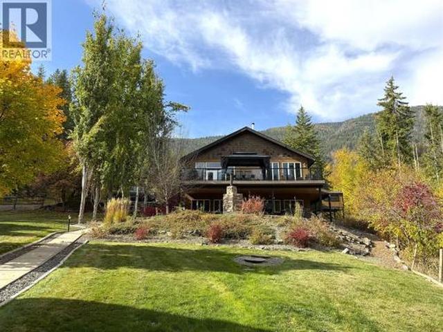 House for sale in Area C (Summit Creek/Leach Lake), Regional District of Central Kootenay