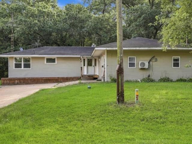 House for sale in Dixon, Lee County