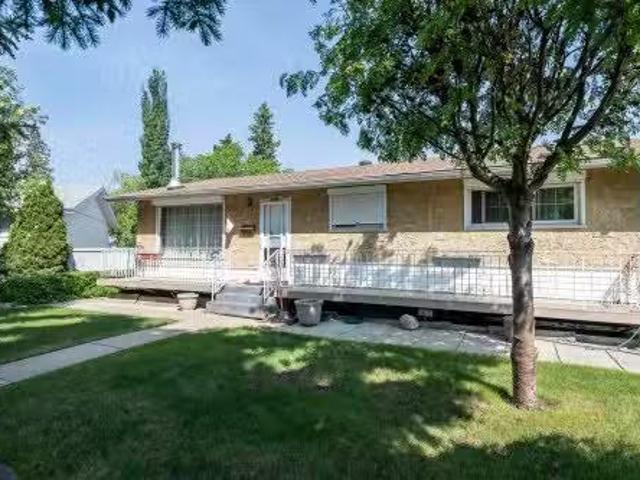 House for sale in Lynnwood, Edmonton