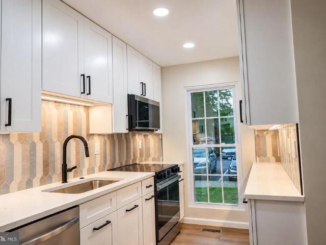 Condo for sale in Laurel, Maryland