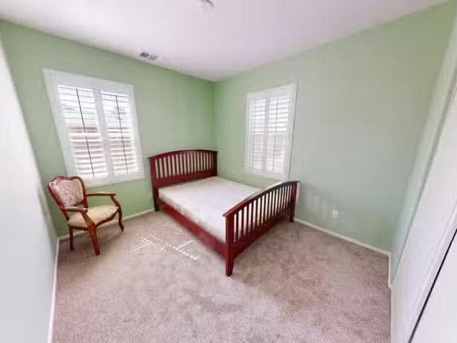 House for rent in Ontario