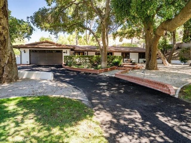 House for sale in Canyon Country, Santa Clarita