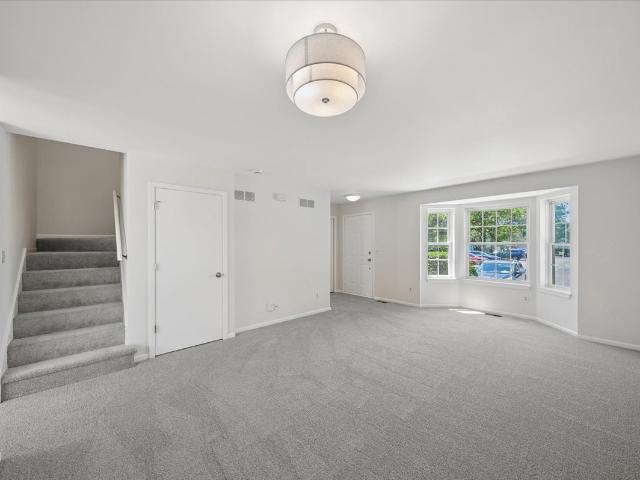 Townhouse for sale in Geneva, Illinois