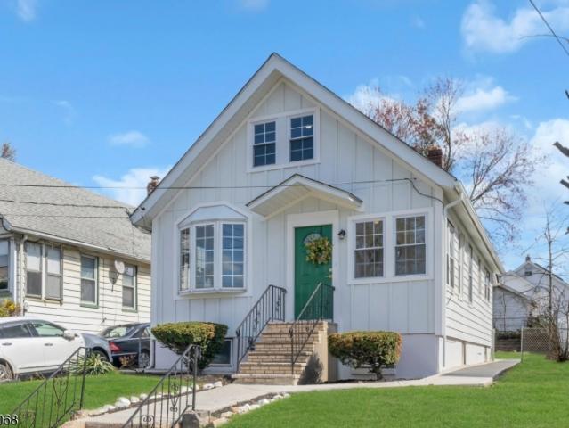 House for sale in Hillside, New Jersey