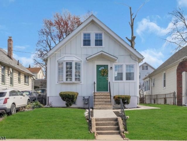 House for sale in Hillside, New Jersey