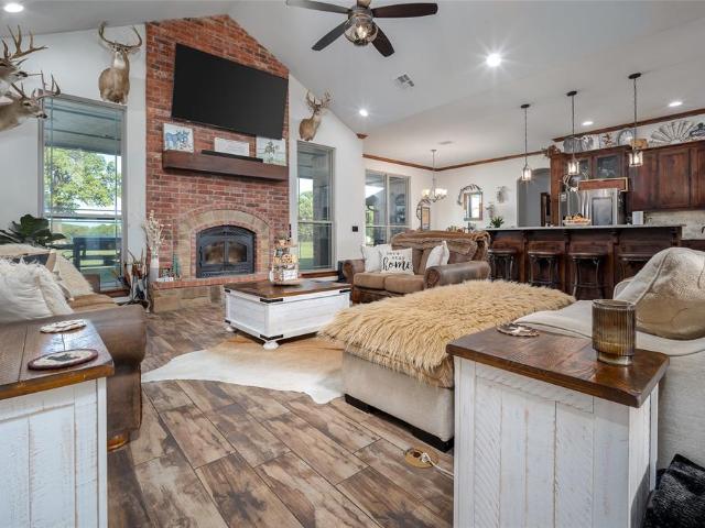House for sale in Dibble, Oklahoma