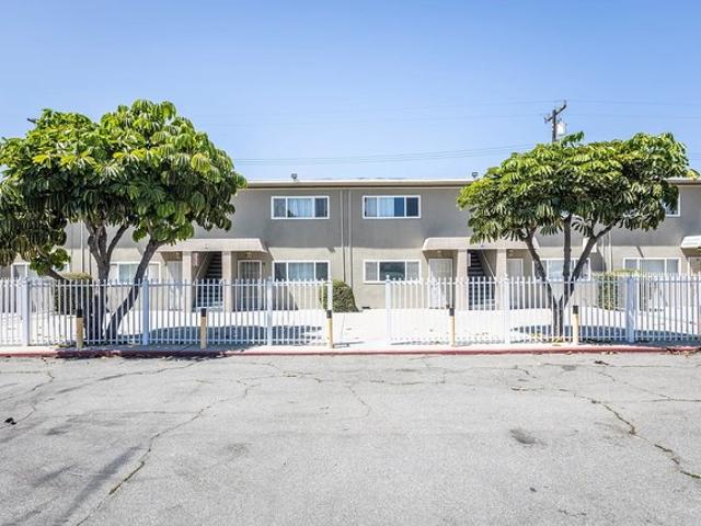 Condo for sale in Bellflower, California