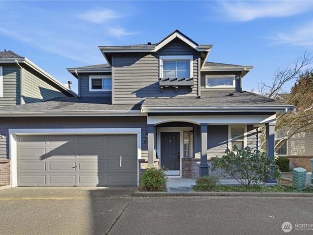 Townhouse for sale in Redmond, Washington