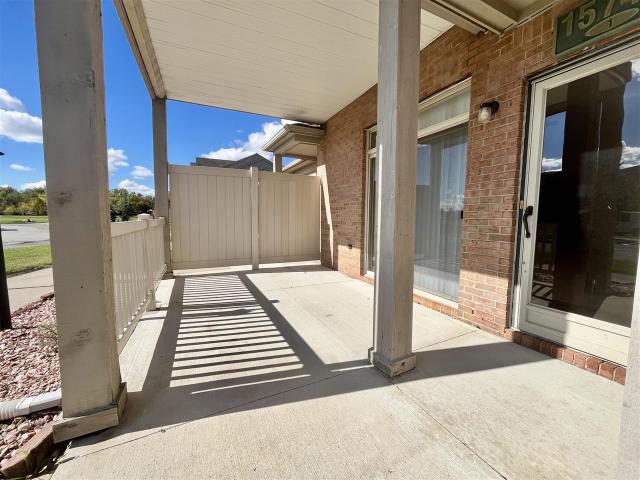 Condo for sale in Parkway Meadows Condos, Southgate