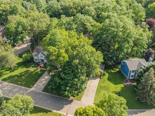 House for sale in West Bloomfield, Michigan