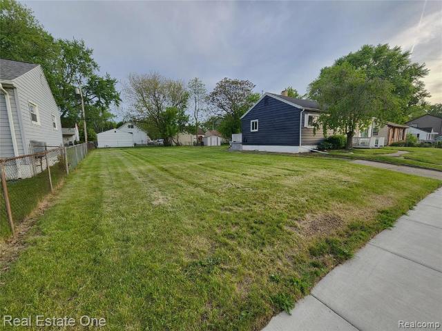 House for sale in Hazel Park, Michigan