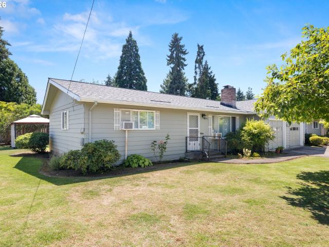House for sale in Oregonia