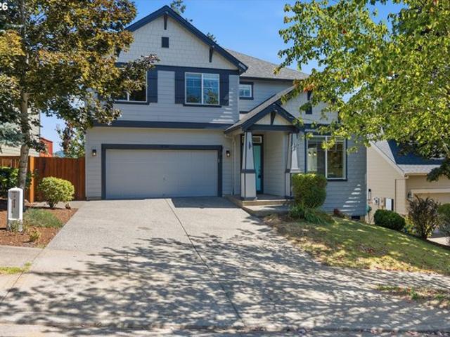 House for sale in Happy Valley, Clackamas County