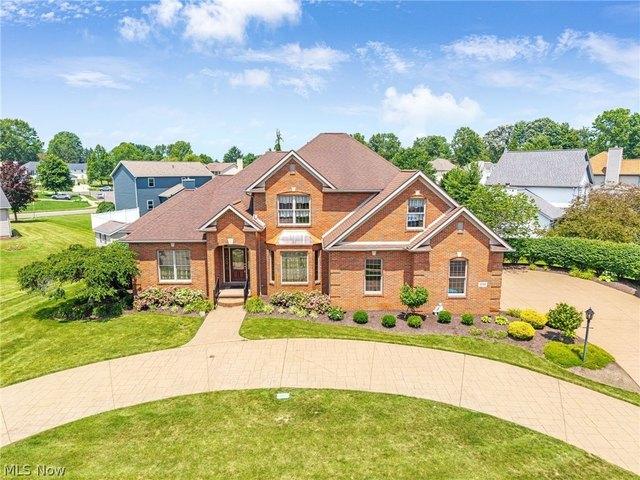 House for sale in Hartville, Ohio