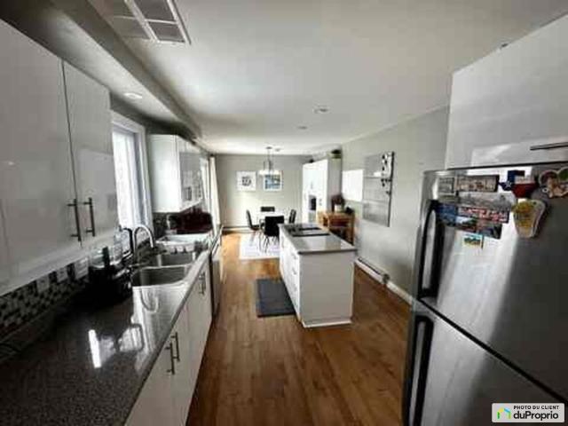 House for rent in Brossard, Montérégie