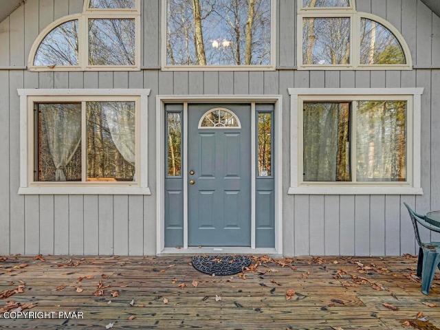House for sale in Pocono Pines, Tobyhanna Township
