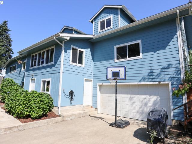 House for sale in Oregonia
