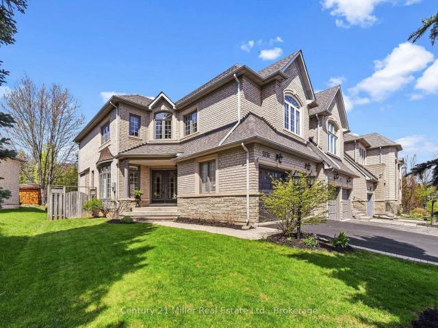 Townhouse for sale in Woburn, Ontario