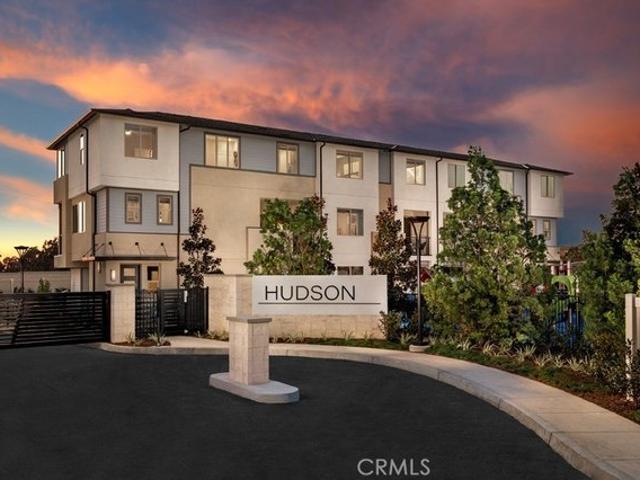 Townhouse for sale in Placentia, California