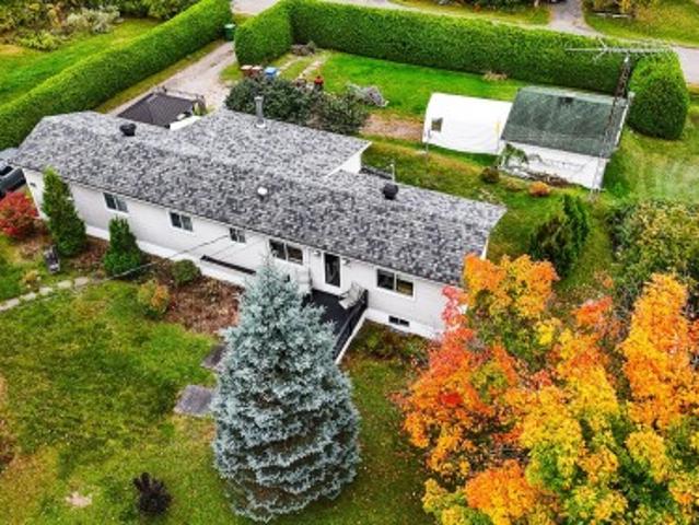 House for sale in Prévost, Laurentides
