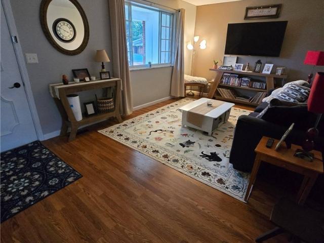 House for sale in Belpre, Washington County