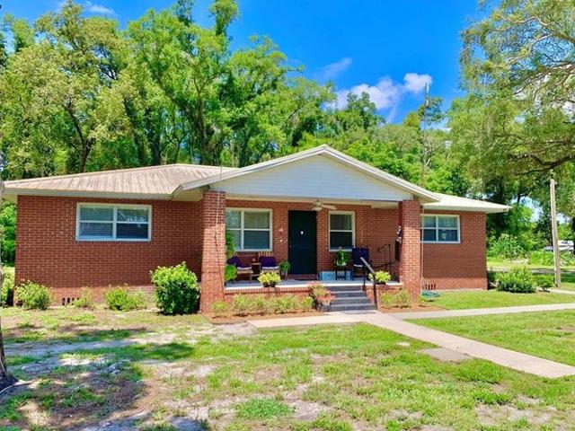 House for sale in Chiefland, Florida