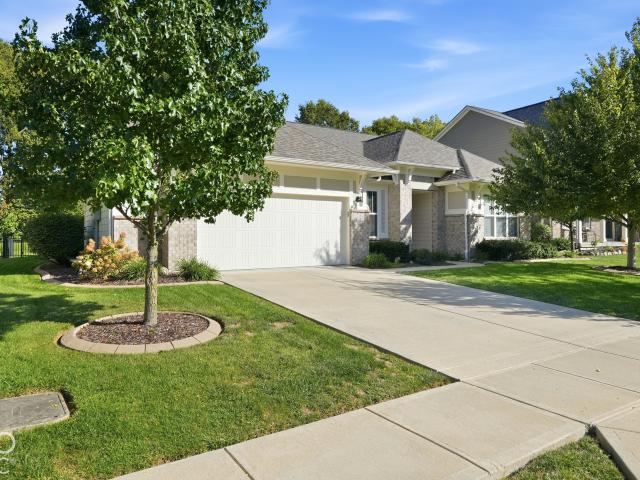 House for sale in Twin Oaks of Noblesville, Noblesville
