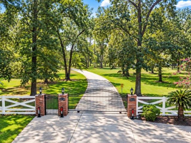 House for sale in Crosby, Harris County
