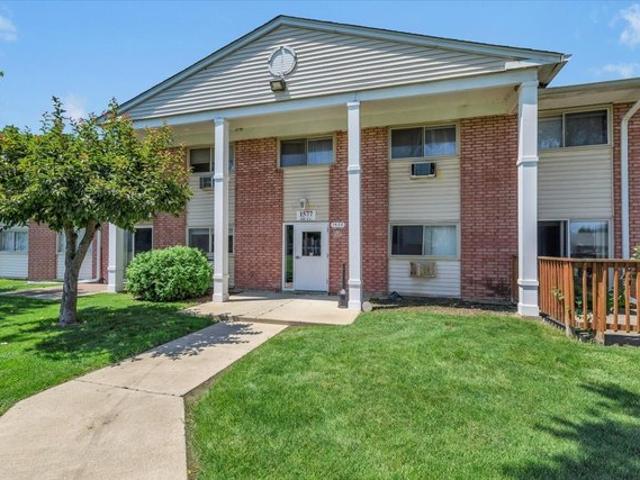 Condo for sale in Glendale Heights, Illinois