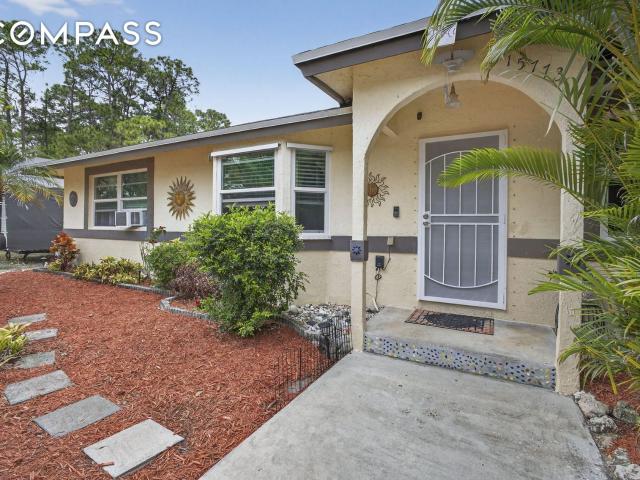 House for sale in Loxahatchee, Florida
