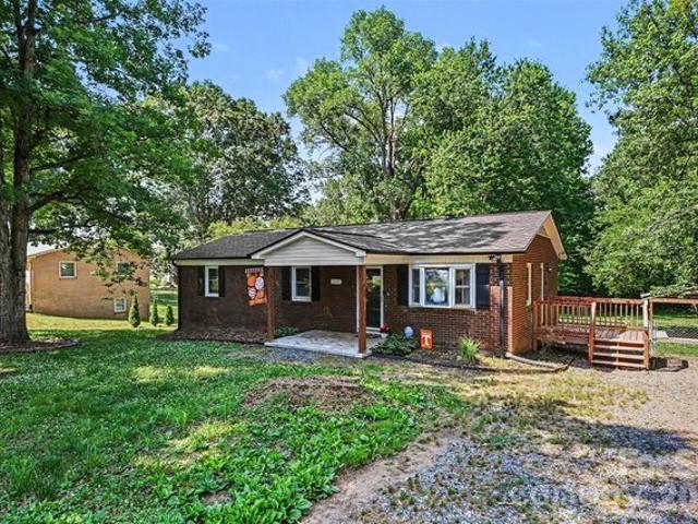 House for sale in Shelby, North Carolina