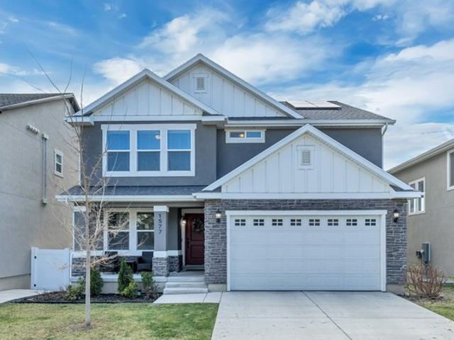 House for sale in Saratoga Springs, Utah