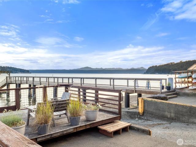 Commercial for sale in Tahuya, Washington