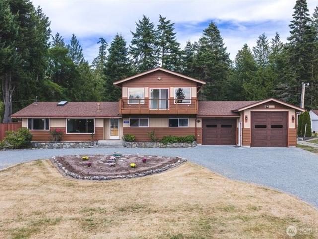 House for sale in La Conner, Washington