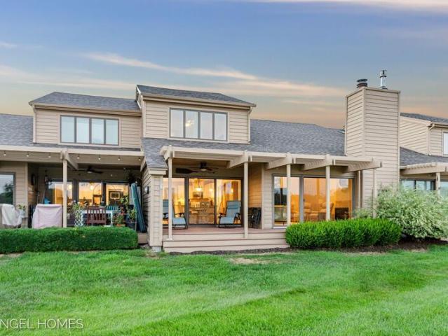 Condo for sale in Spring Lake