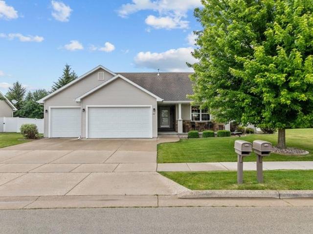 House for sale in Neenah, Wisconsin