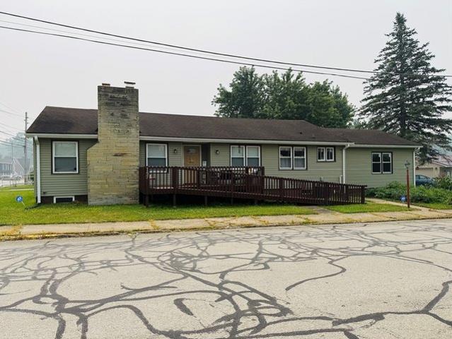 House for sale in Crawford, Pennsylvania