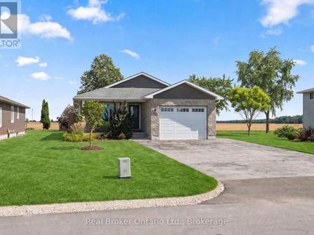House for sale in Morris-turnberry, Ontario