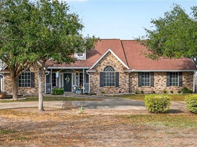 House for sale in Orange Grove, Texas