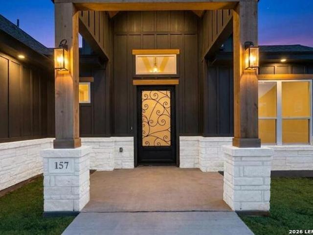 House for sale in La Vernia, Wilson County