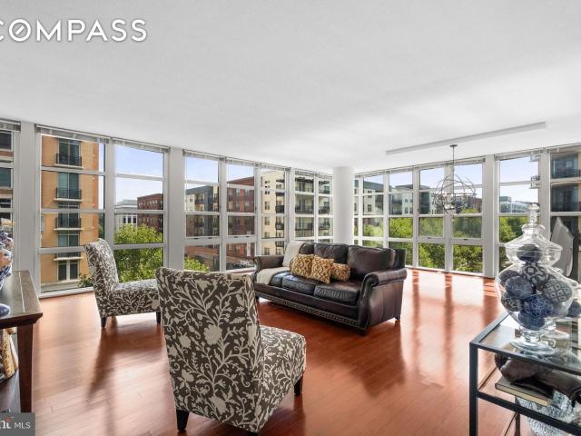 Condo for sale in Oxon Hill, Maryland