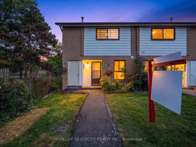 Condo for sale in Woburn, Ontario