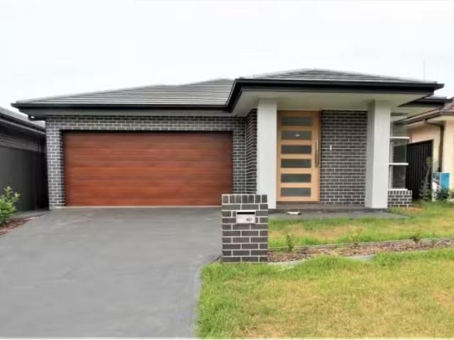 House for rent in Middleton Grange, Sydney