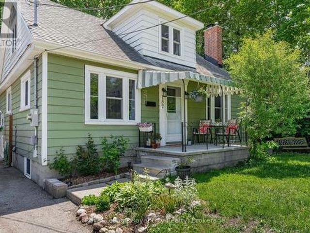 House for sale in Guelph, Ontario