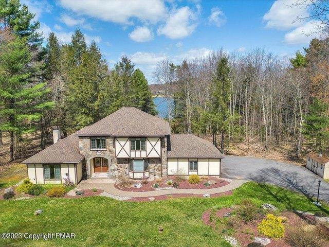 House for sale in Blakeslee, Pennsylvania
