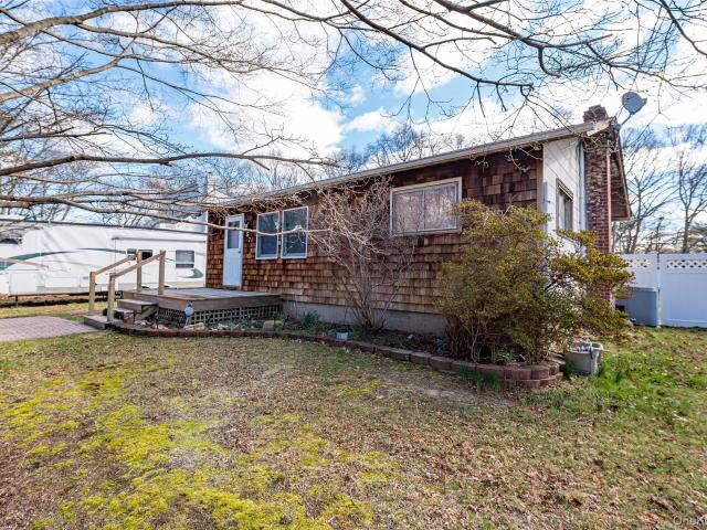 House for sale in Centereach, New York