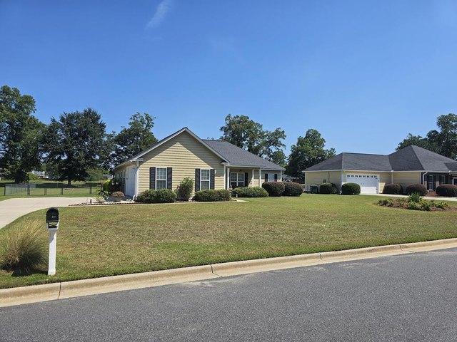 House for sale in Leesburg, Lee County