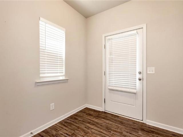 Townhouse for sale in Canton, Georgia